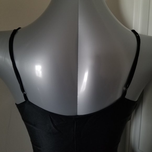 Vintage Victoria's Secret 100% Silk Lingerie w/ silver embroidery & leg slit - Picture 5 of 8